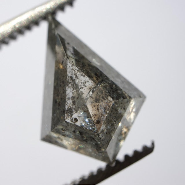 Salt & Pepper Kite Diamond