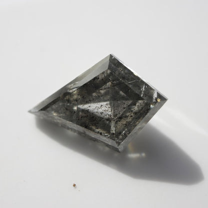 Salt & Pepper Kite Diamond