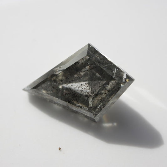 Salt & Pepper Kite Diamond