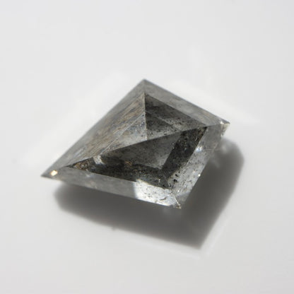 Salt & Pepper Kite Diamond