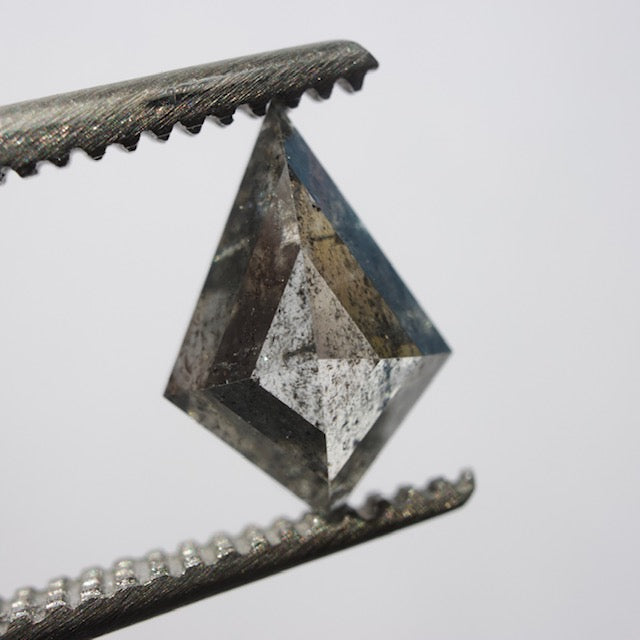 Salt & Pepper Kite Diamond