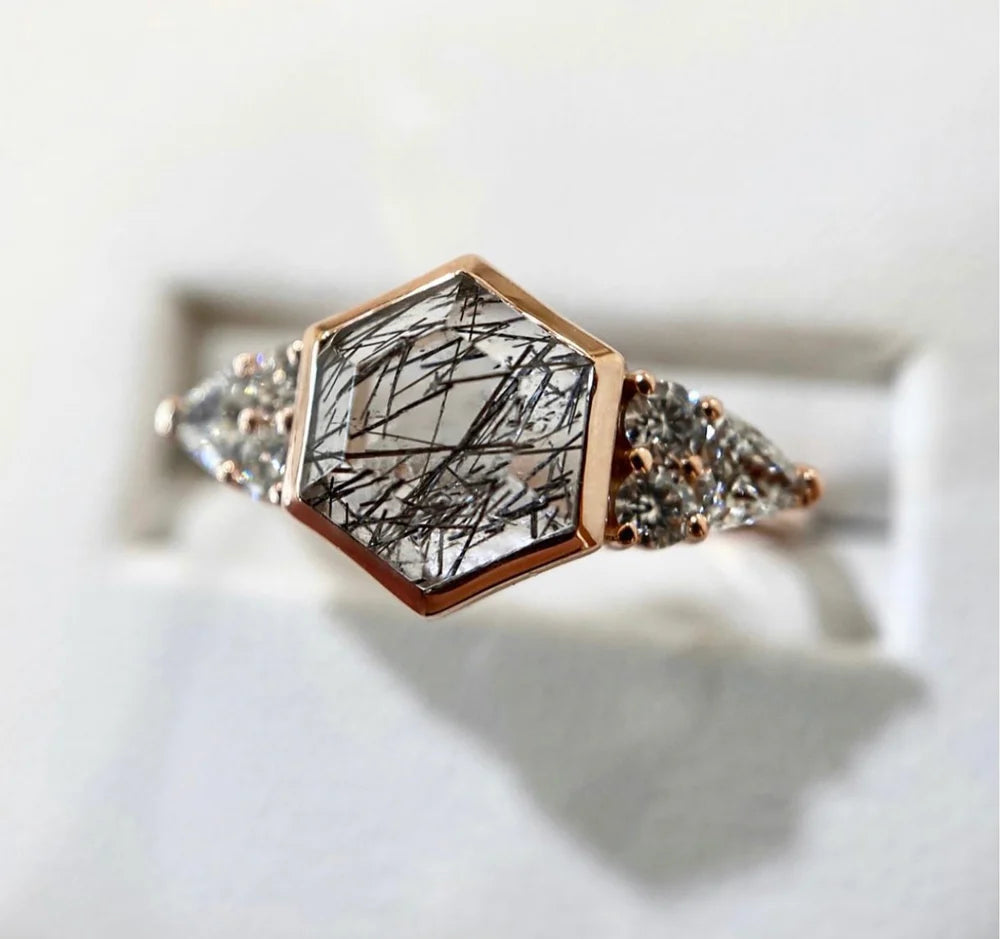Cluster Edge Hexagon Ring