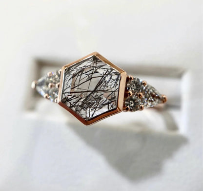 Cluster Edge Hexagon Ring