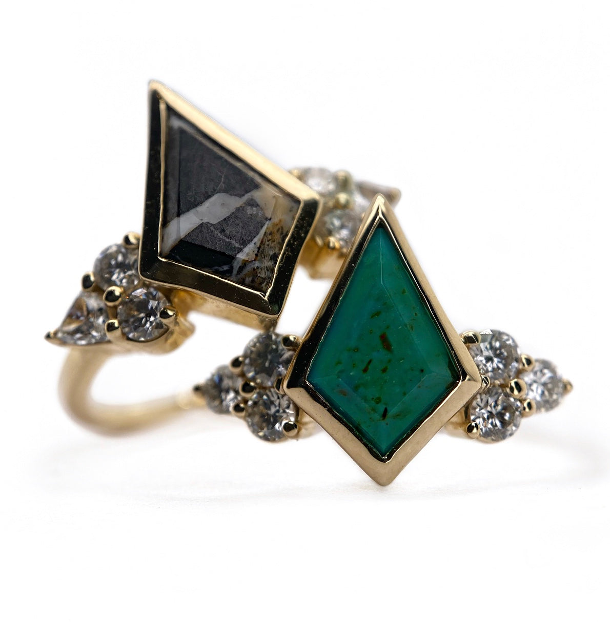 Cluster Edge Kite Ring